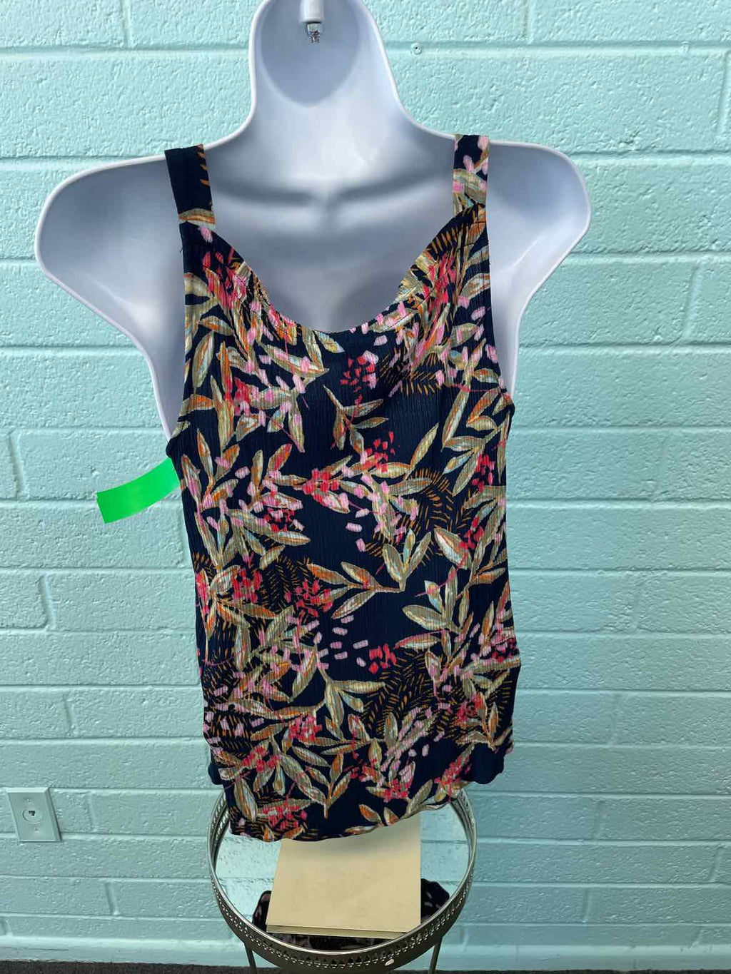 Nic & Zoe Size S Dark BLue Sleeveless