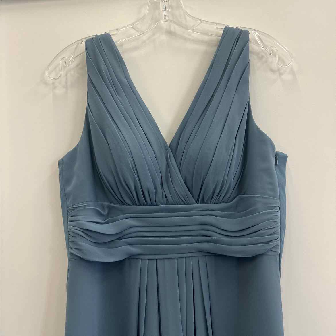 Bill Levkoff Size 6 Blue Preloved Dress
