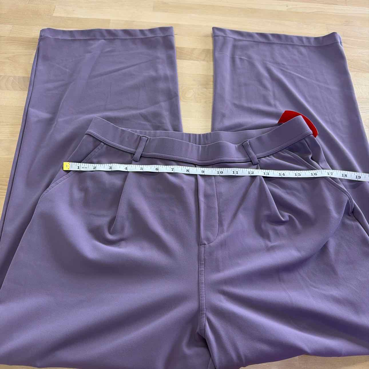 Halara Size L Purple Preloved Pants