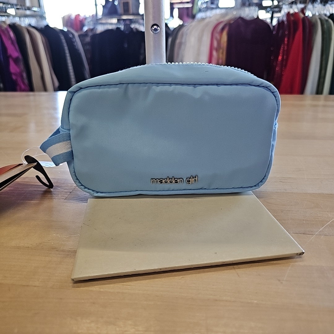Madden Girl Savvy Pouch - Light Blue