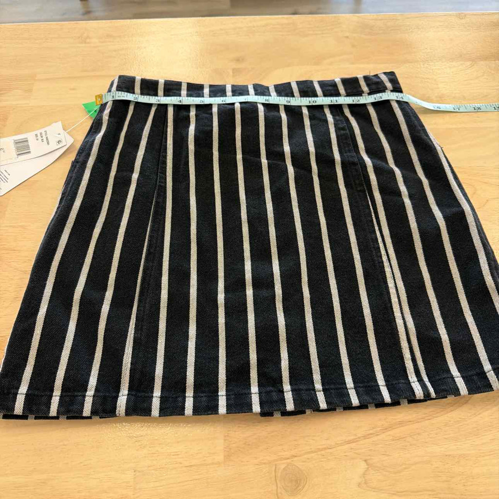 Hurley Size 24 Juniors' Sloan Button-Front Mini Skirt - Black