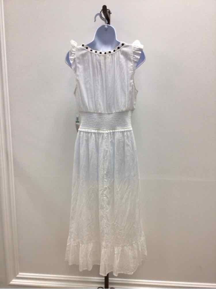 kingston grey Size L White New Dress