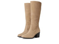 White Mountain Size 6 Tan Boots