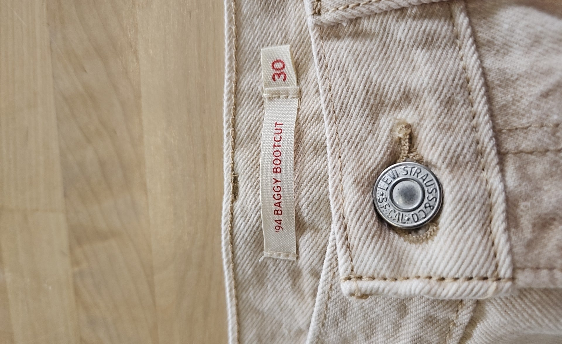 Levi's Women's '94 Cotton Baggy-Fit Bootcut Jeans