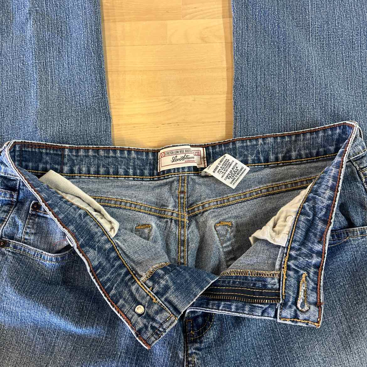 Levi's Size 12 Denim Preloved Jeans