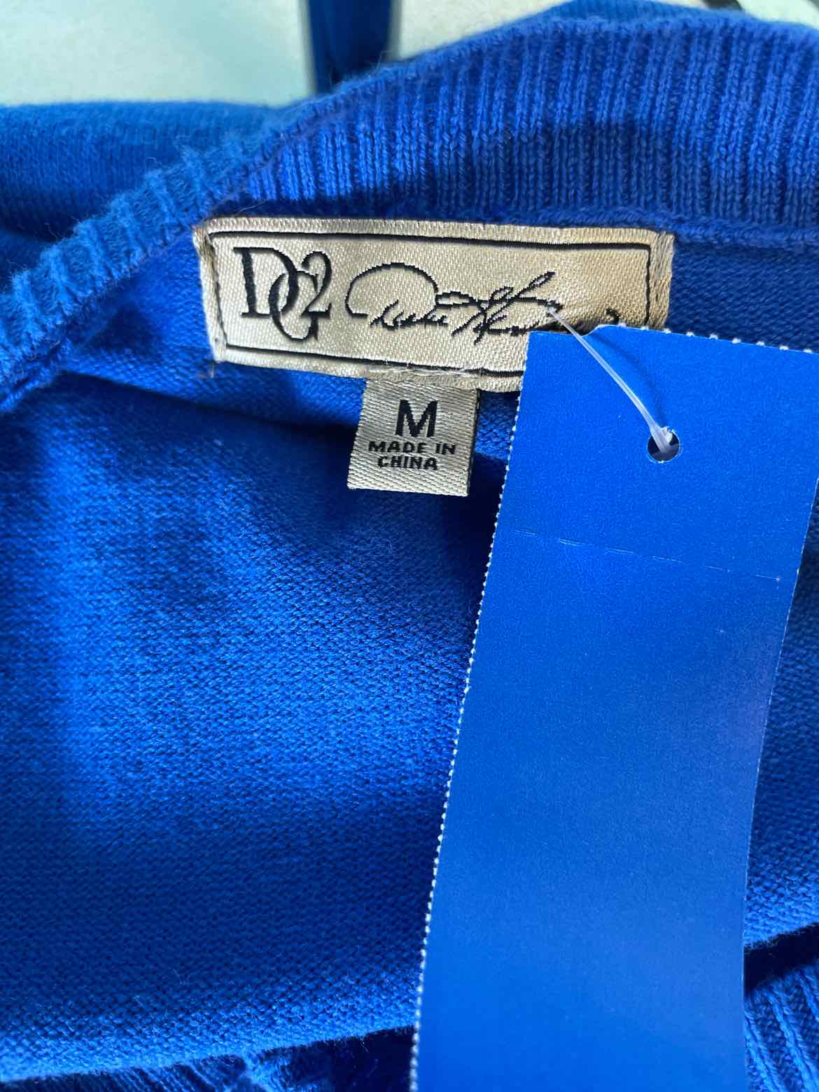 DG2 Size M Bright Blue Sweater