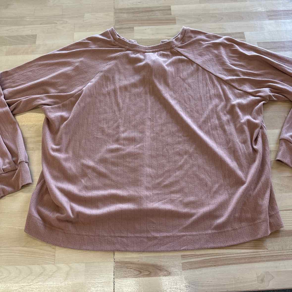 Bliss Size XL Tan 2 pc sets