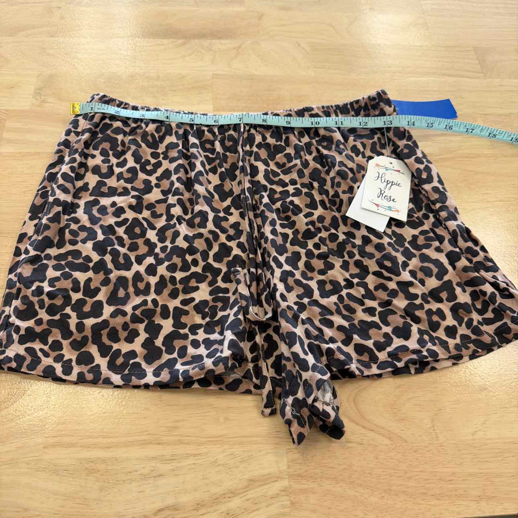hippie rose Women Size S  Brown New Shorts  Leopard Pull-on Drawstring Shorts