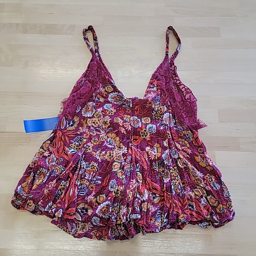 Intimately Size S Red Tank
