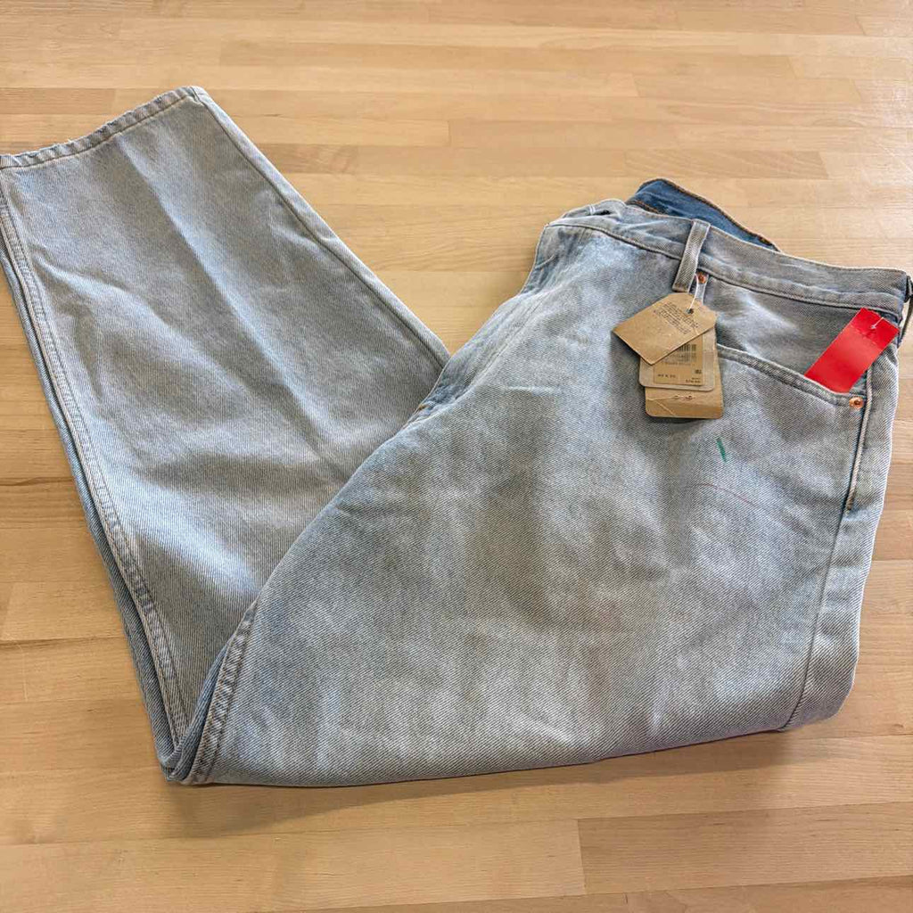 Levi's Size 40x30 Light Blue Denim New Jeans