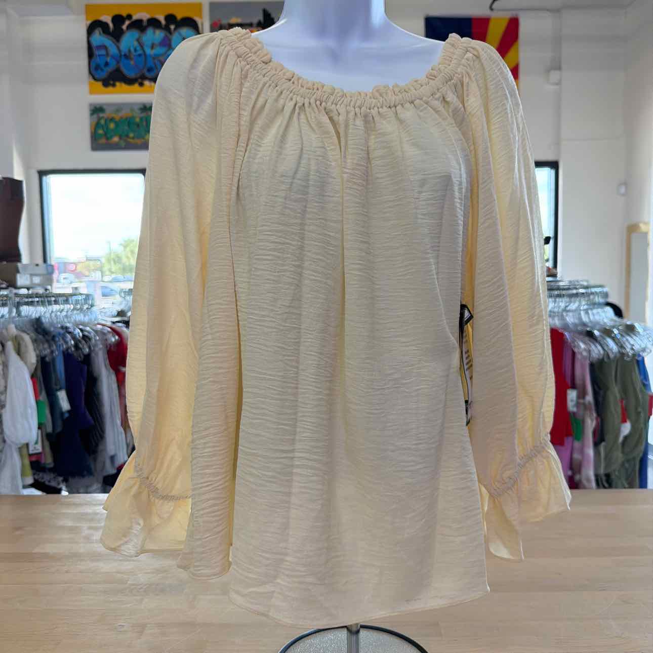 Womens MSK Off the Shoulder Ruffle Blouse