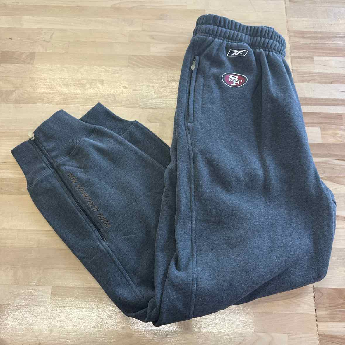 NFL Size XL Gray Sweatpants