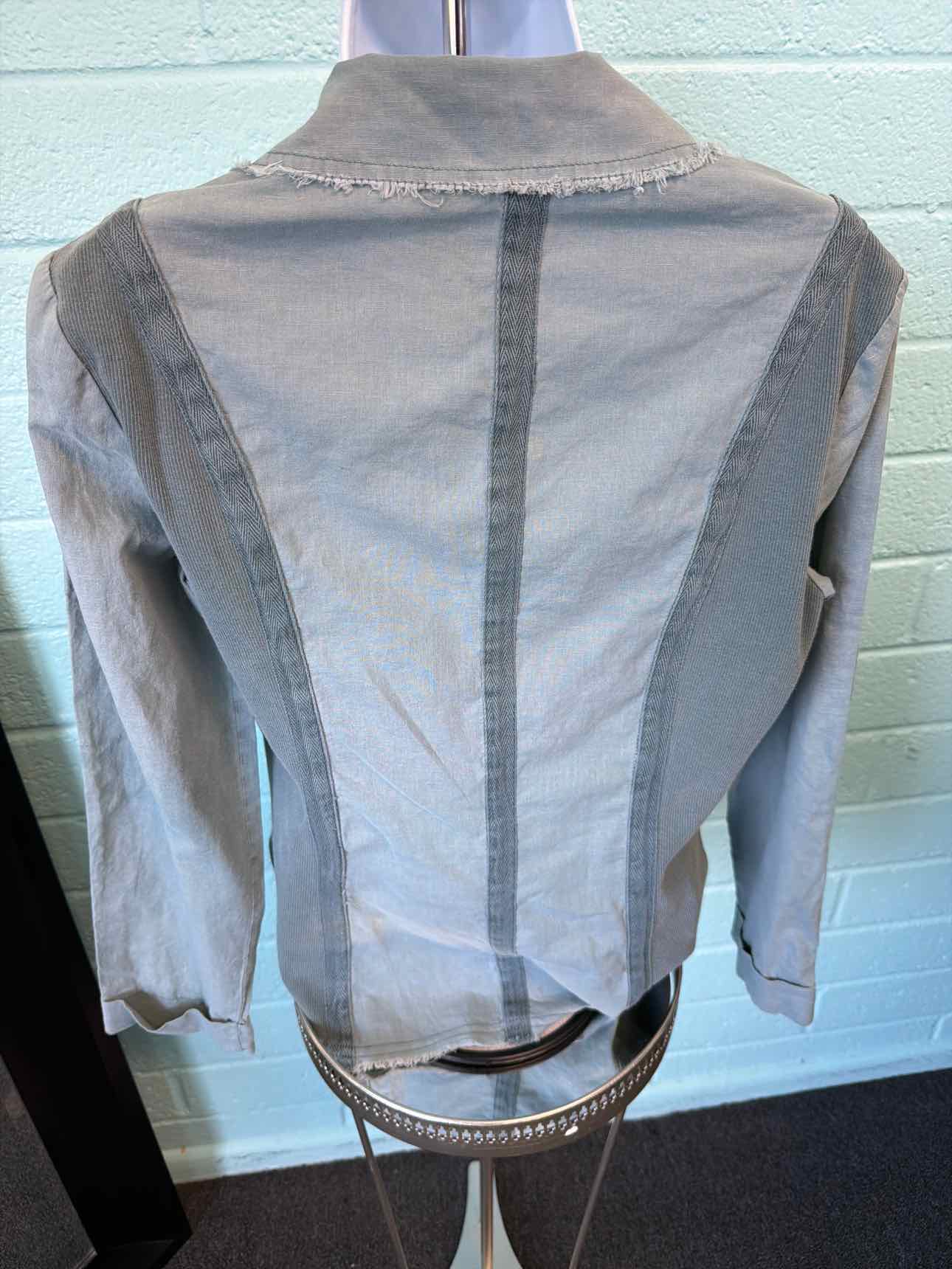 Wearables Size M Teal Jacket