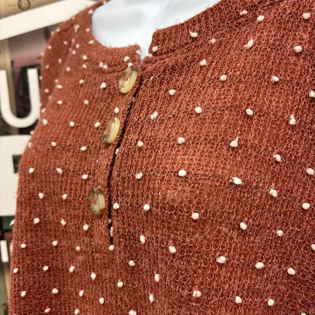 Flower & Feather Size L Brick orange & white Knit Knit Top