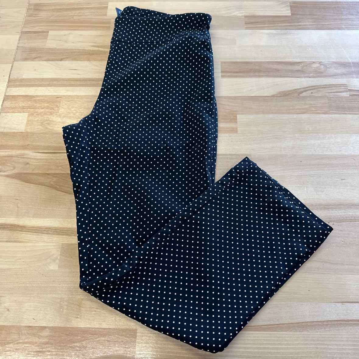 Attyre Size 8 BLACK & WHITE Pants