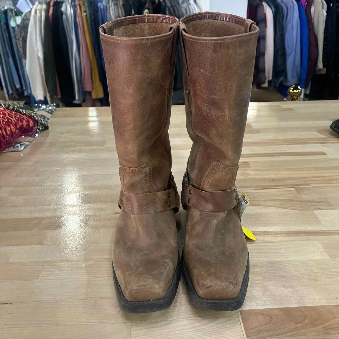 Hightail Size 8 Brown Leather Preloved Boots