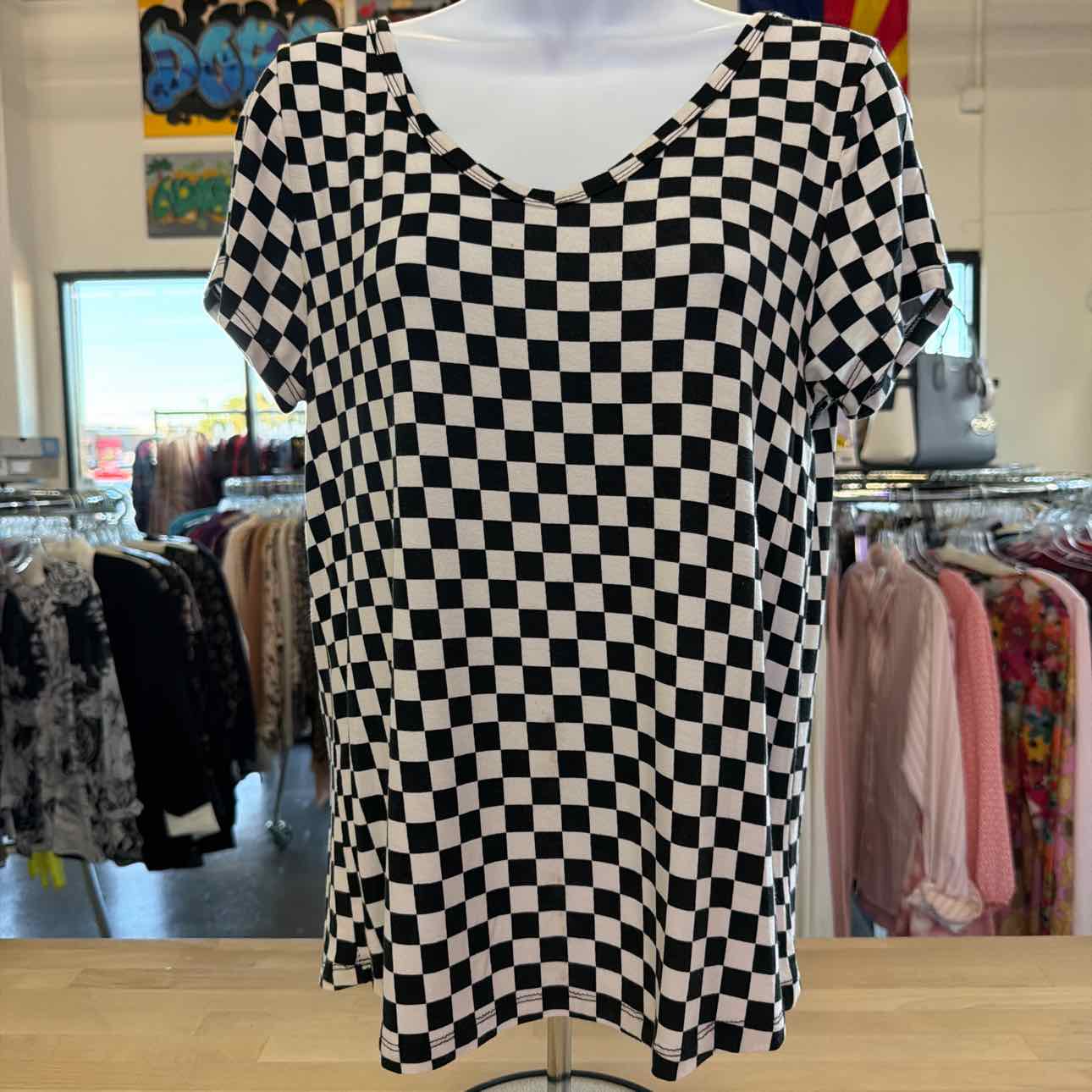 Justify Size S Black Used Shirt