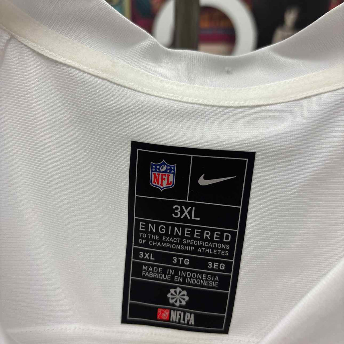 Nike Size 3XL White MENS Jersey