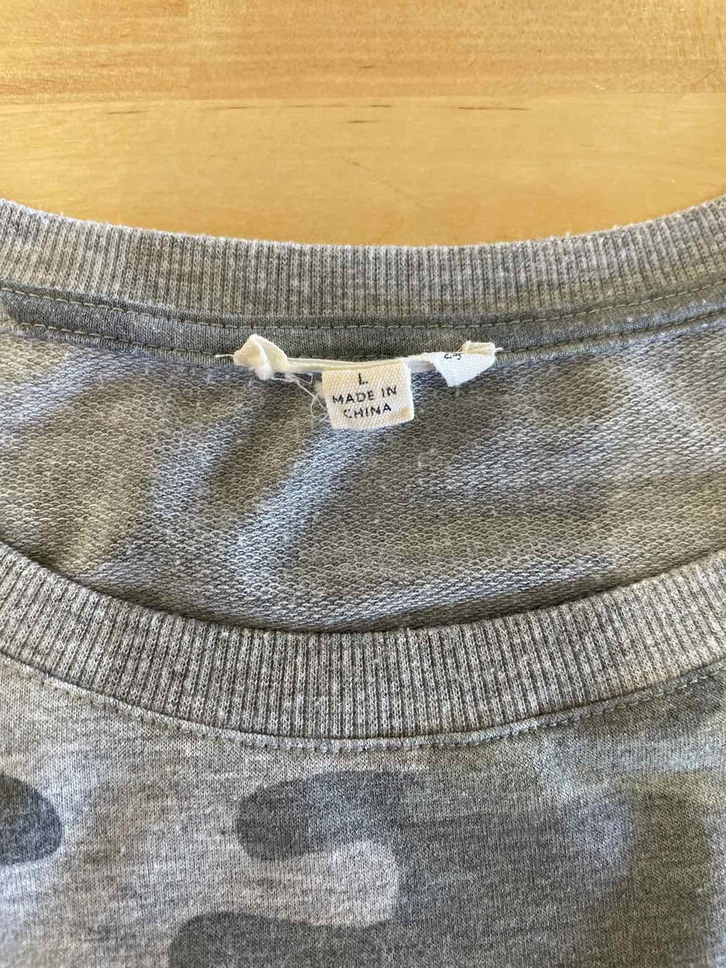 Jane & Delancey Size L Gray Long Sleeve