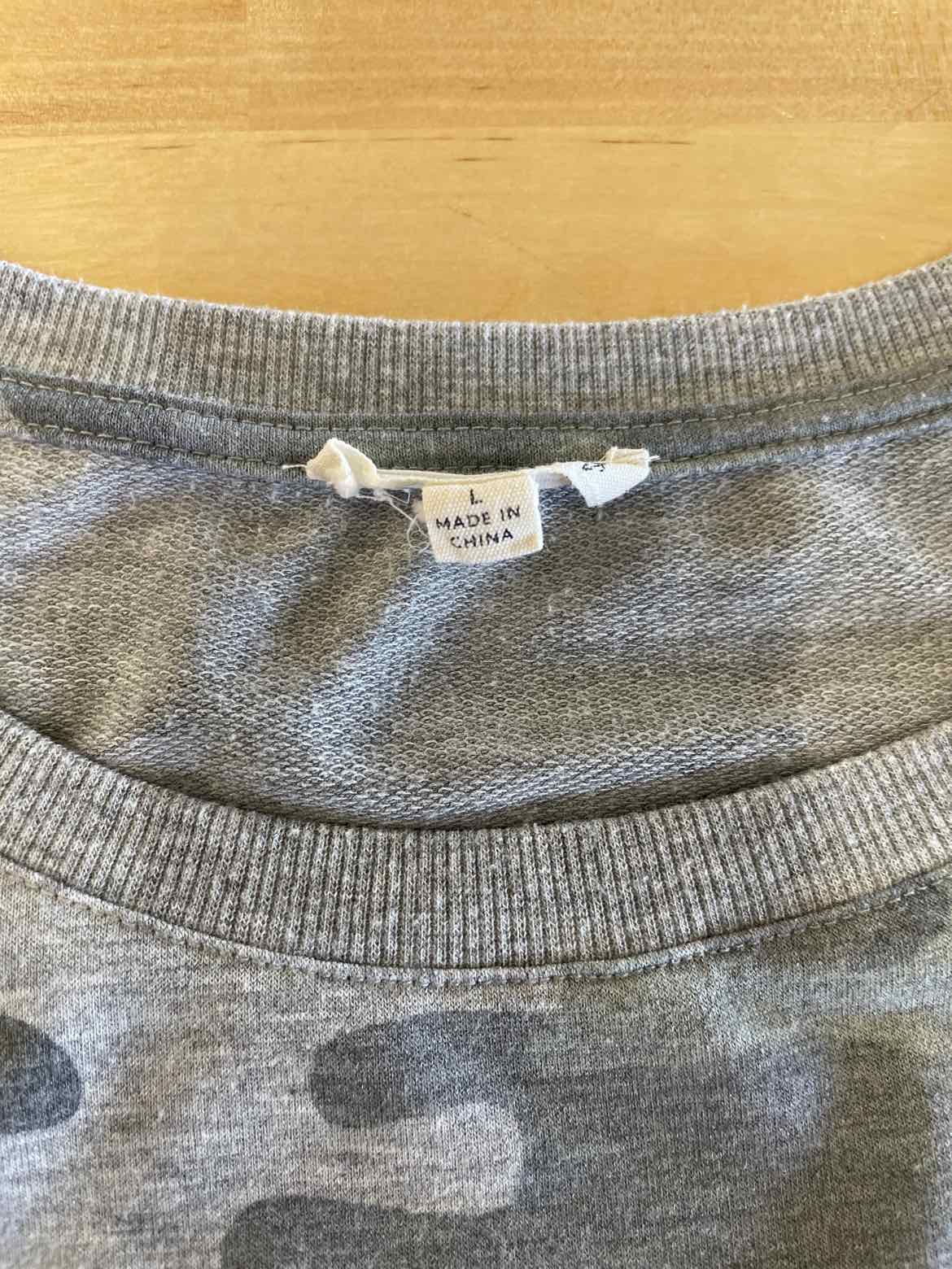 Jane & Delancey Size L Gray Long Sleeve