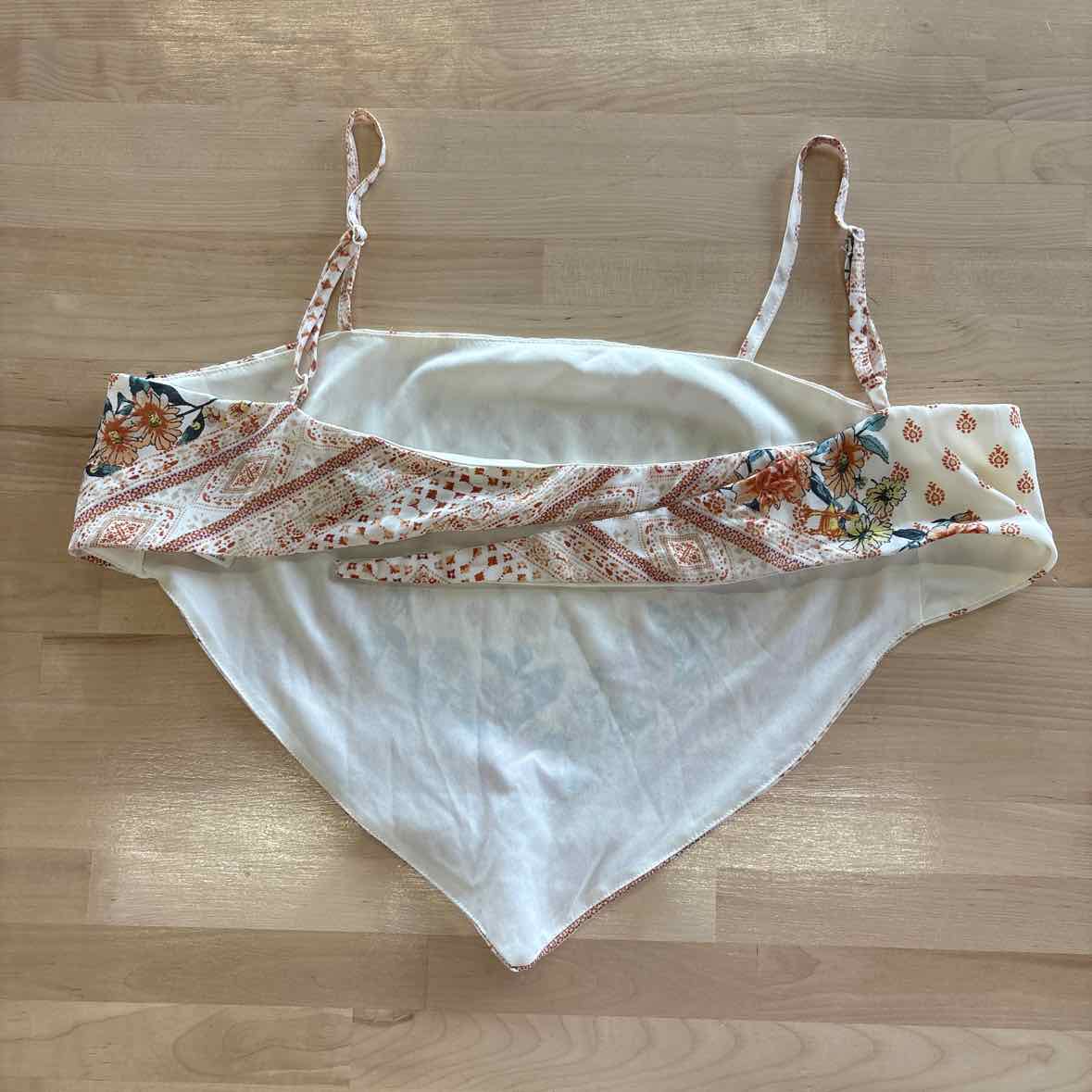 Forever 21 Size S Tan Crop Top