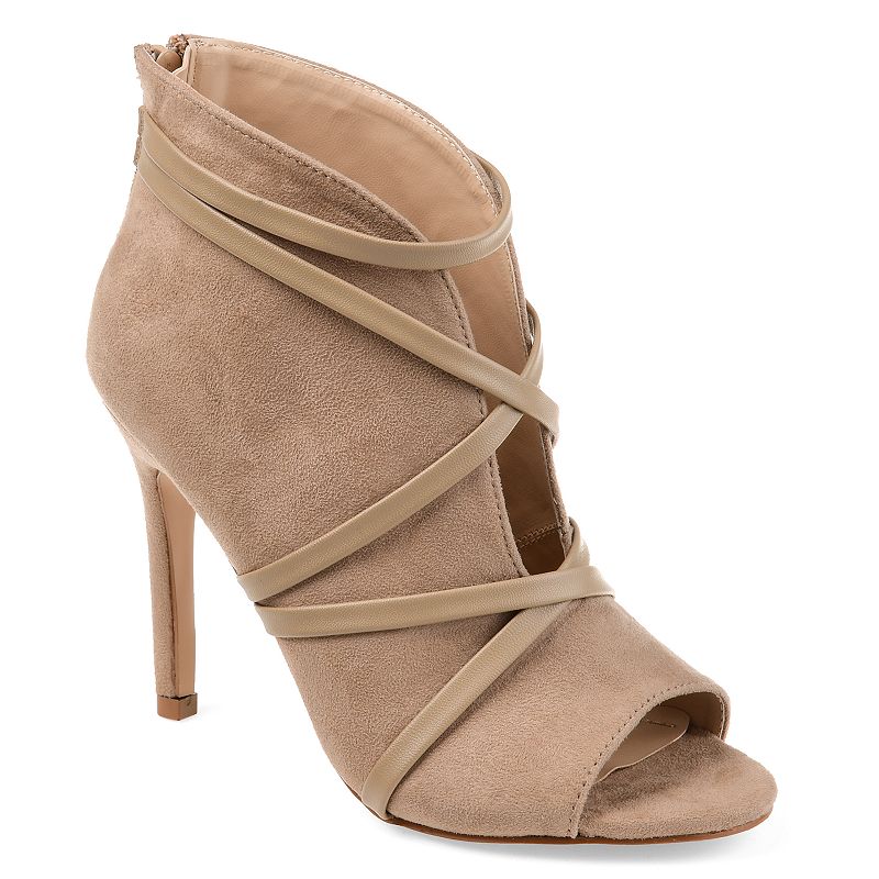 Journee Collection Women's Samara Bootie