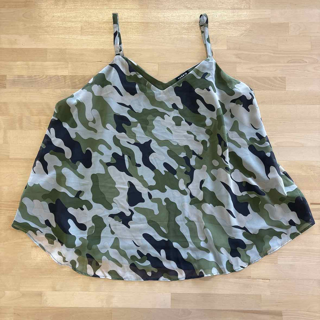 Torrid Size 1 Green Tank