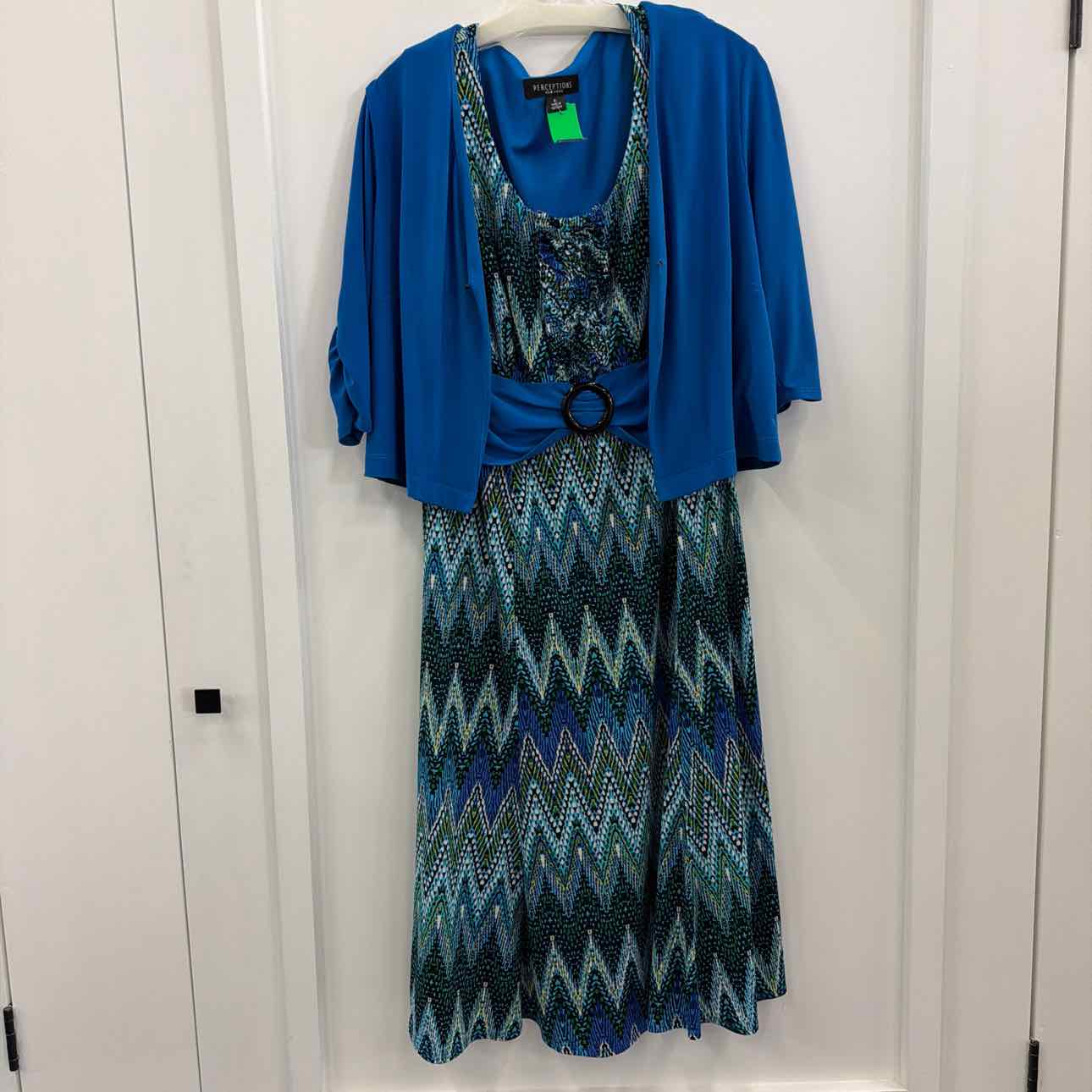 Perceptions Size L Nude Preloved 2 pc Dress Set