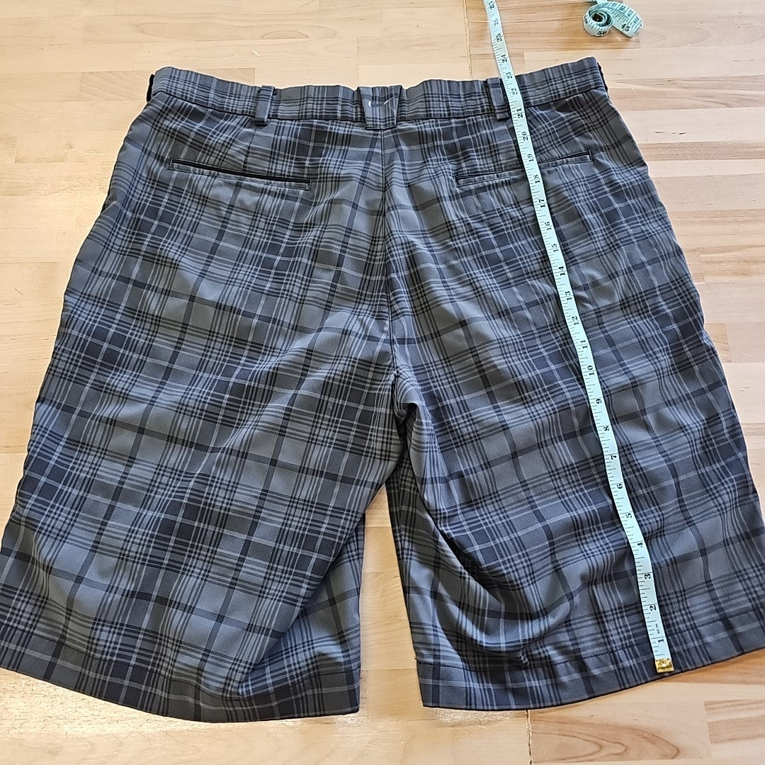 Nikegolf Size 36 Gray MENS Shorts