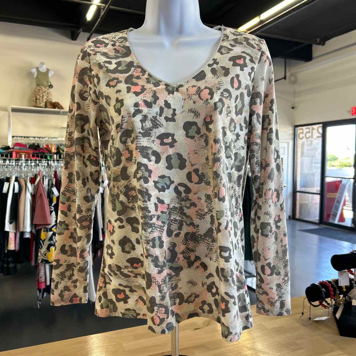 Tribal Size XS Gray Long Sleeve