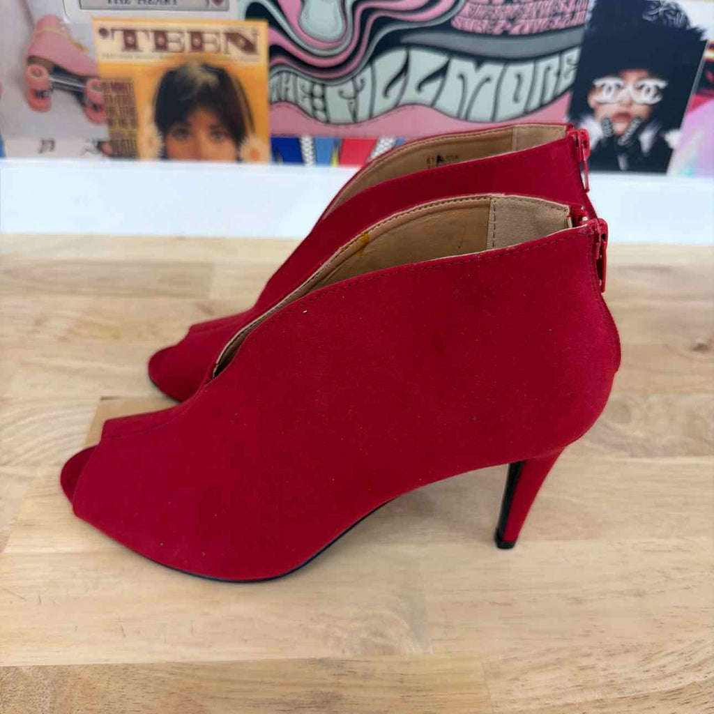 Ellen Tracy Size 8 Red Preloved Heels