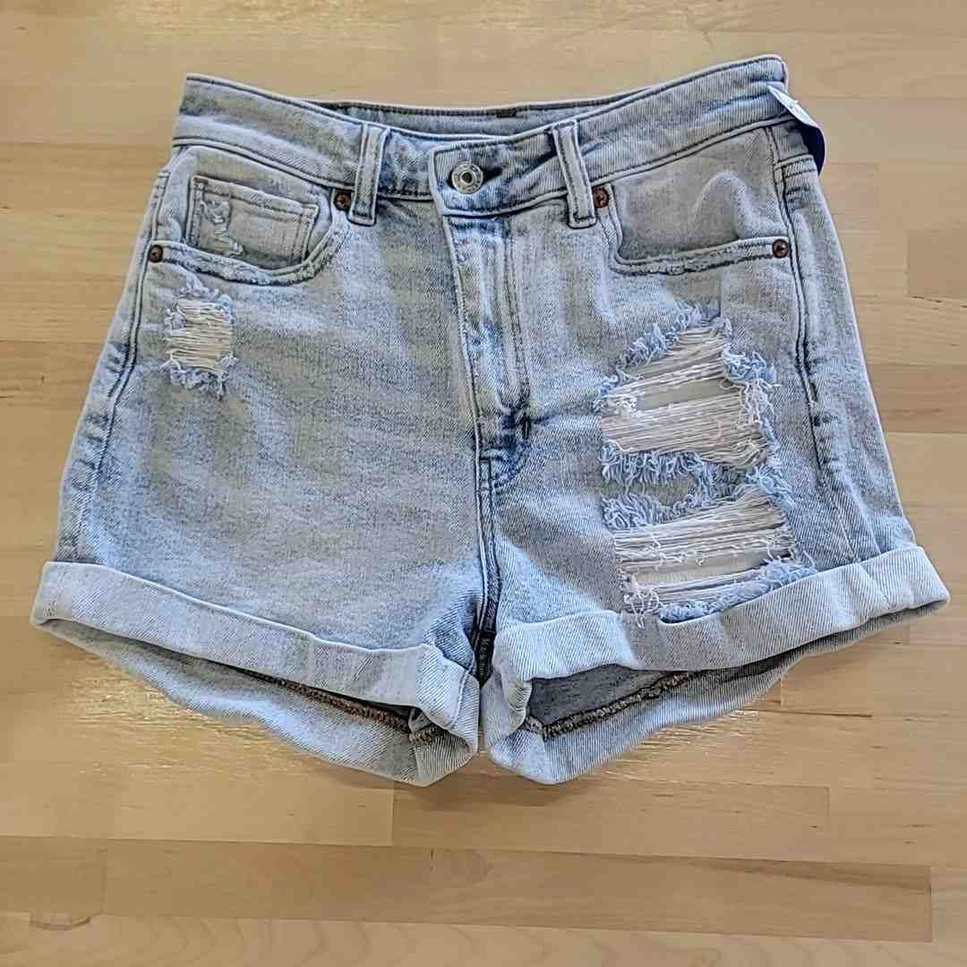 American Eagle Size 2 Blue Shorts