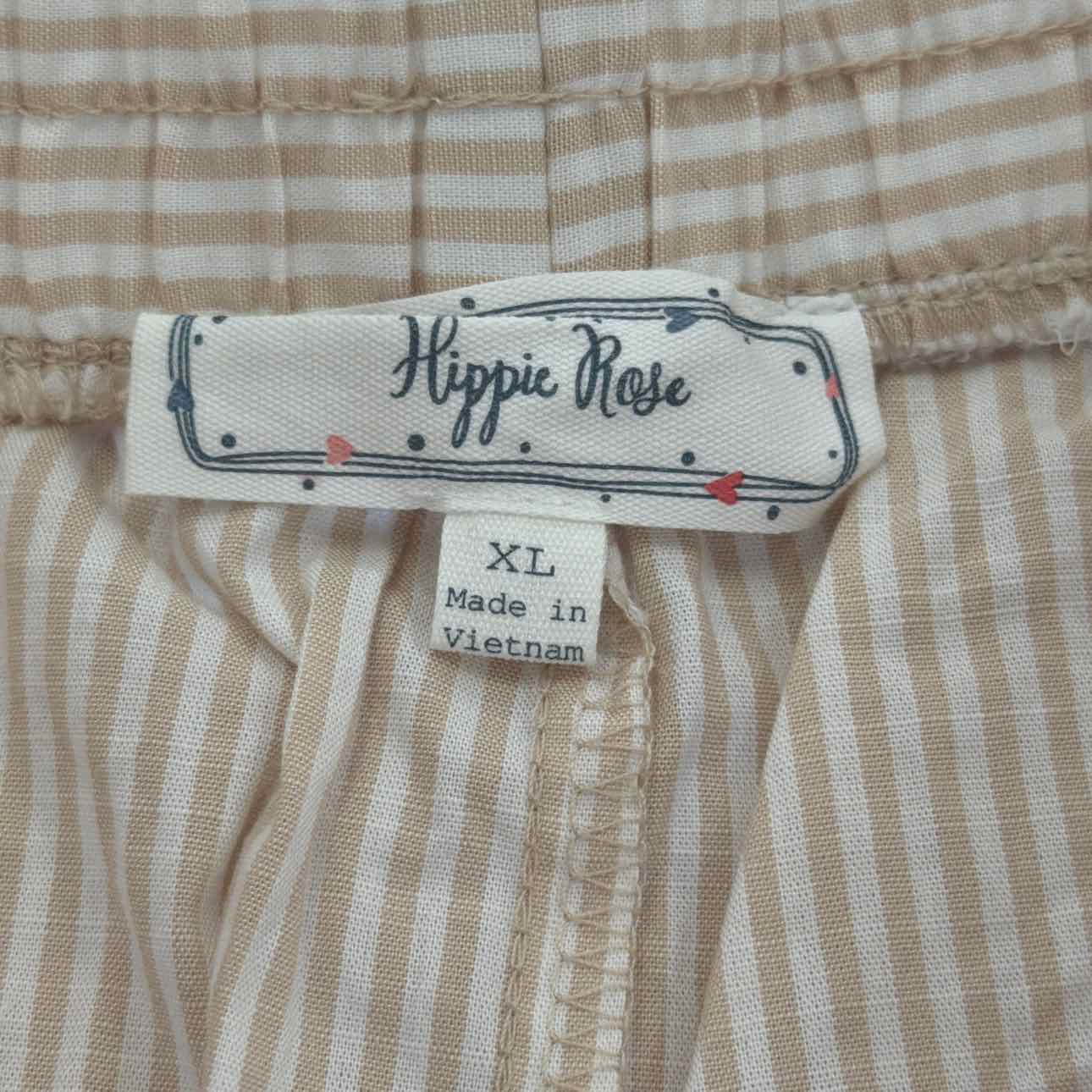 hippie rose Women Size XL Tan New Shorts