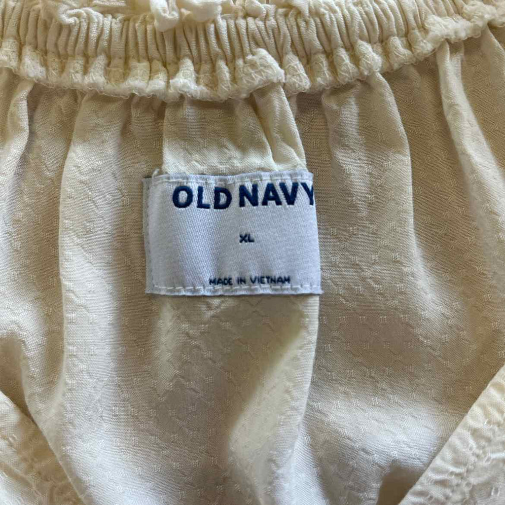 Old Navy Size XL Cream Preloved Blouse LS