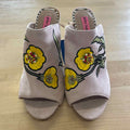 Betsey Johnson Size 9 Pink Preloved Mules