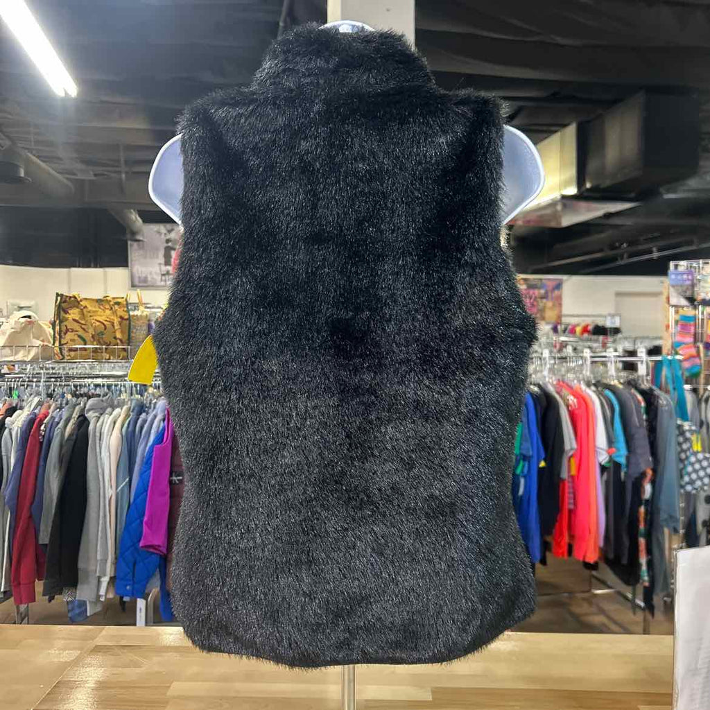 AMI Size M Black Preloved Vest