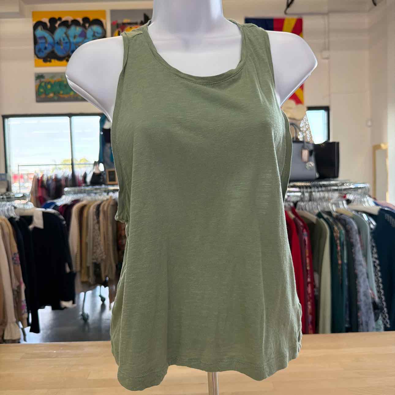 Zella Size XS Green Used Tank