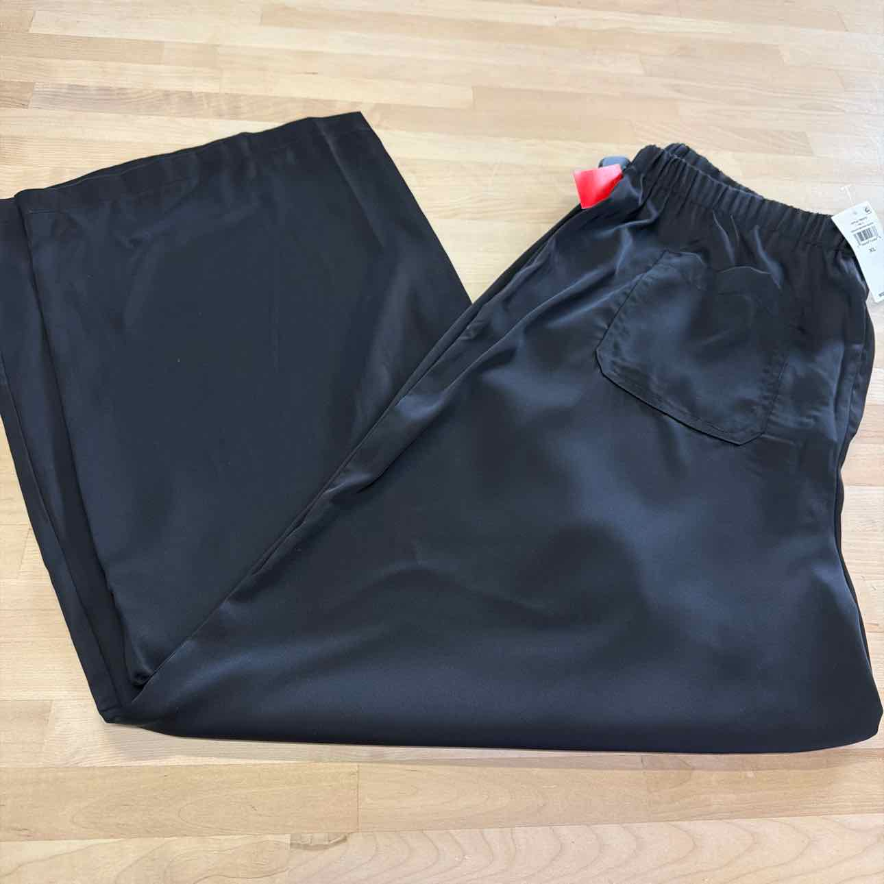 CeCe Size XL Black Satin New Pants