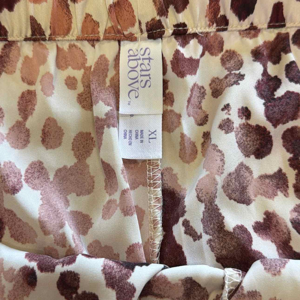 Stars Above Size XL Pink Preloved Shorts