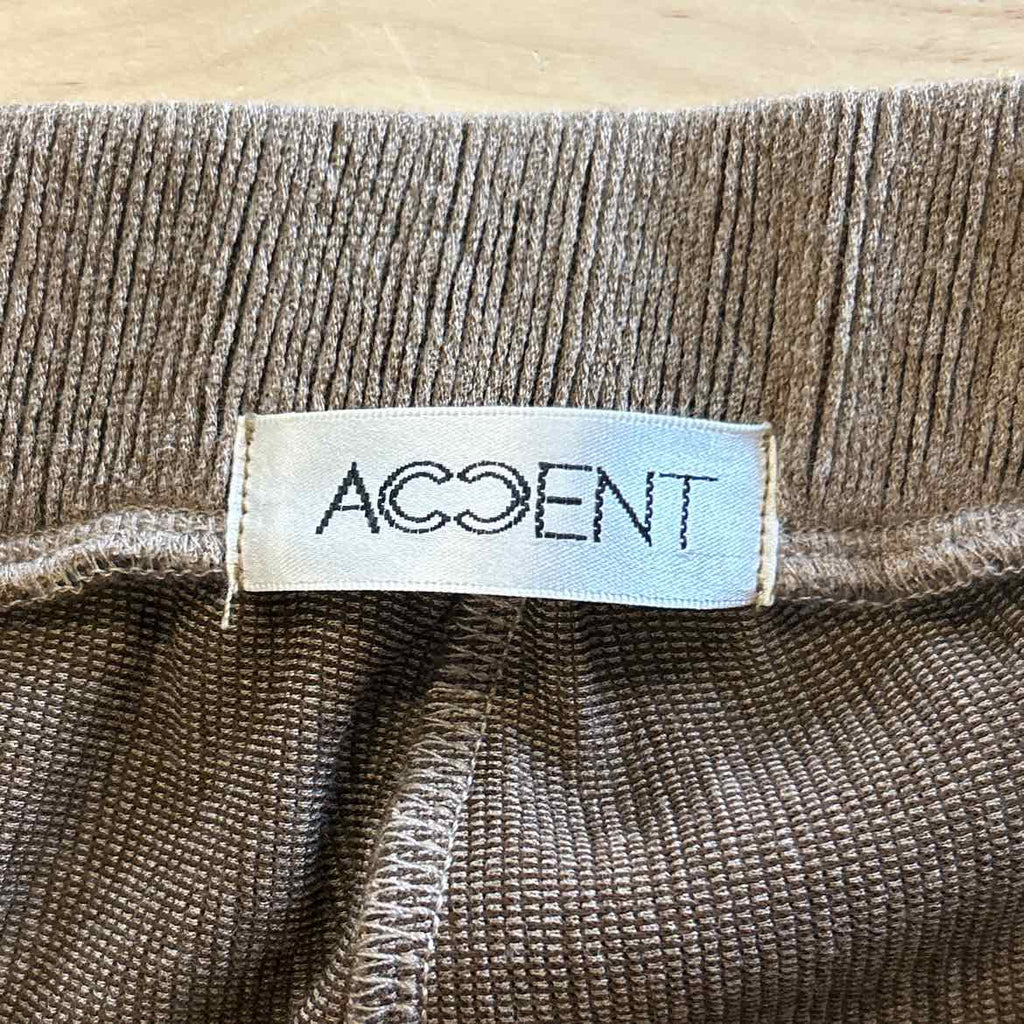 Accent Size M Brown Preloved Pants