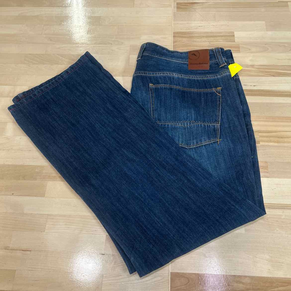 Tommy Bahama Size 38x32 Blue MENS Jeans