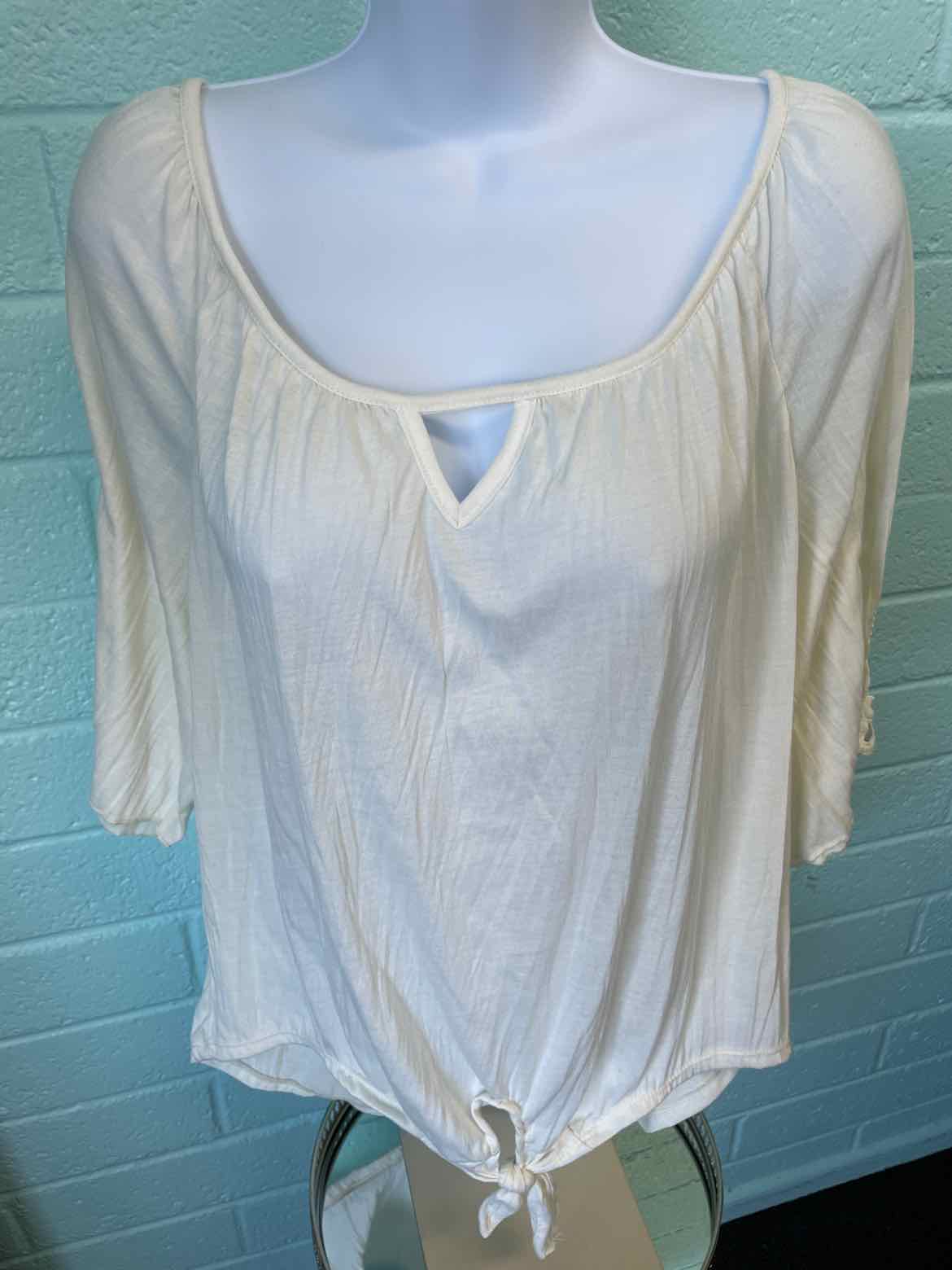 inspire Size L Beige Shirt