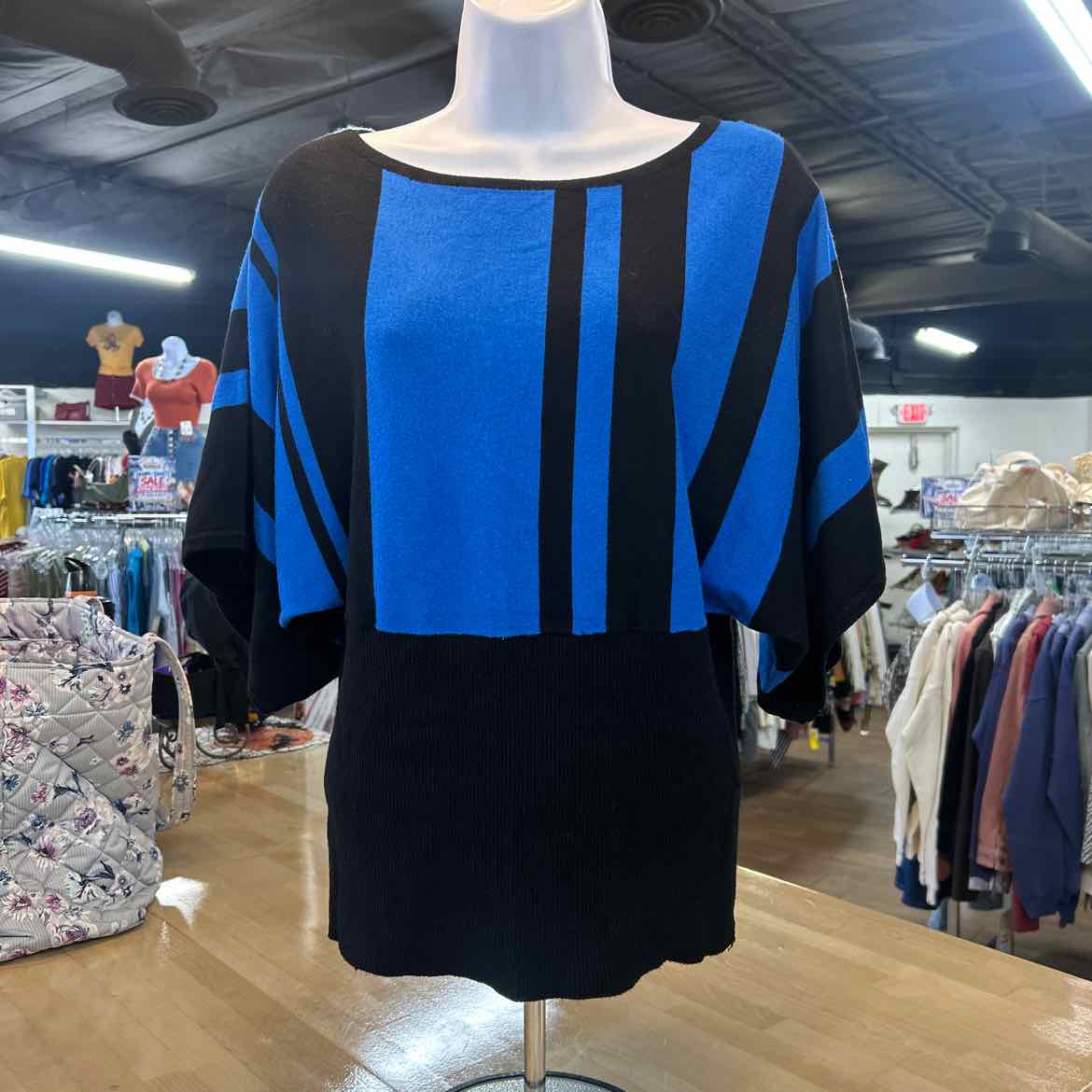 Style & Co. Size M Blue Black Preloved Knit Top
