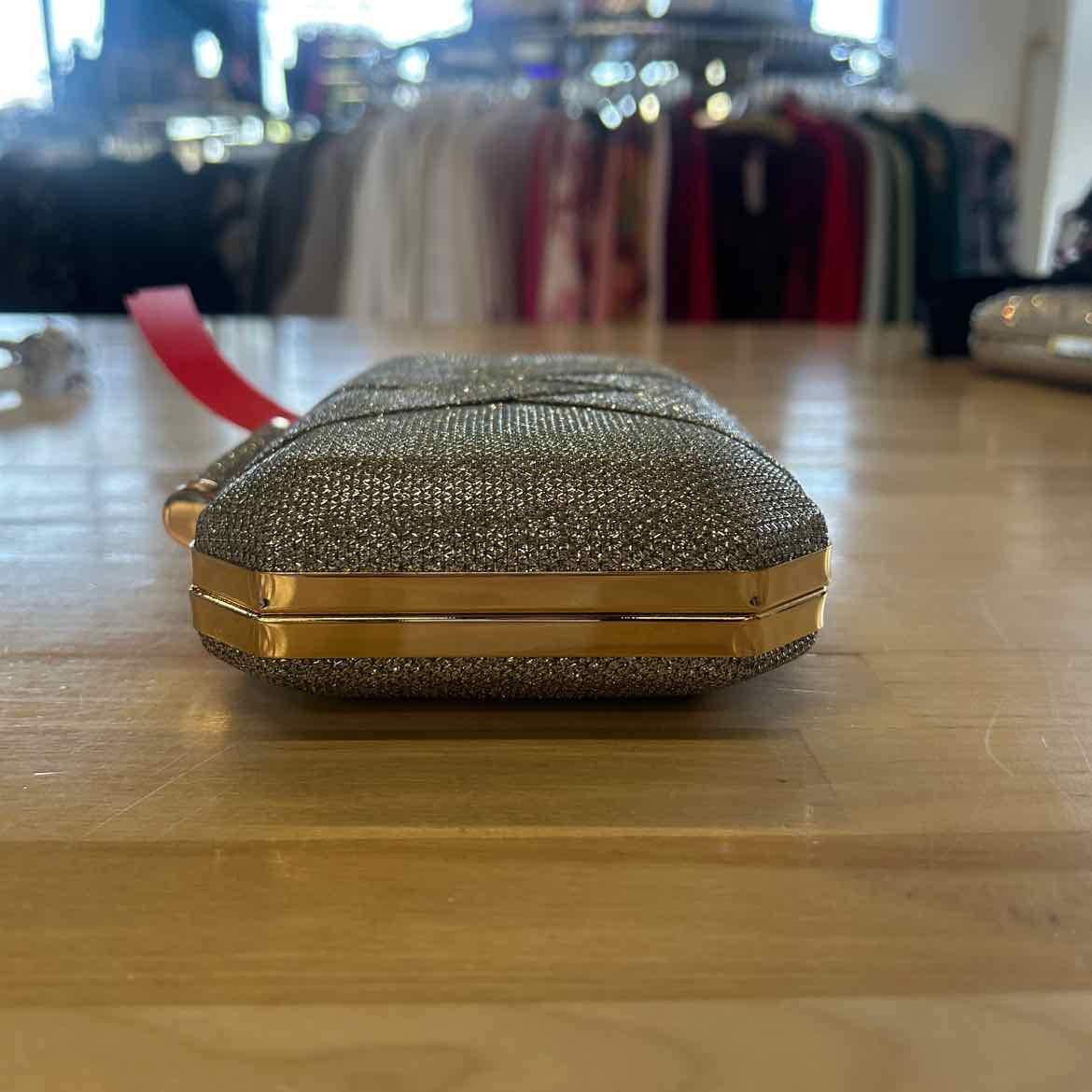 I.n.c. International Concepts Lindsay Lurex Clutch