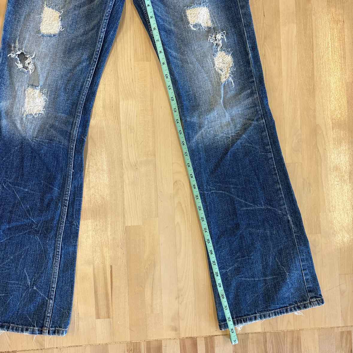 Guess Size 30 Blue Jeans