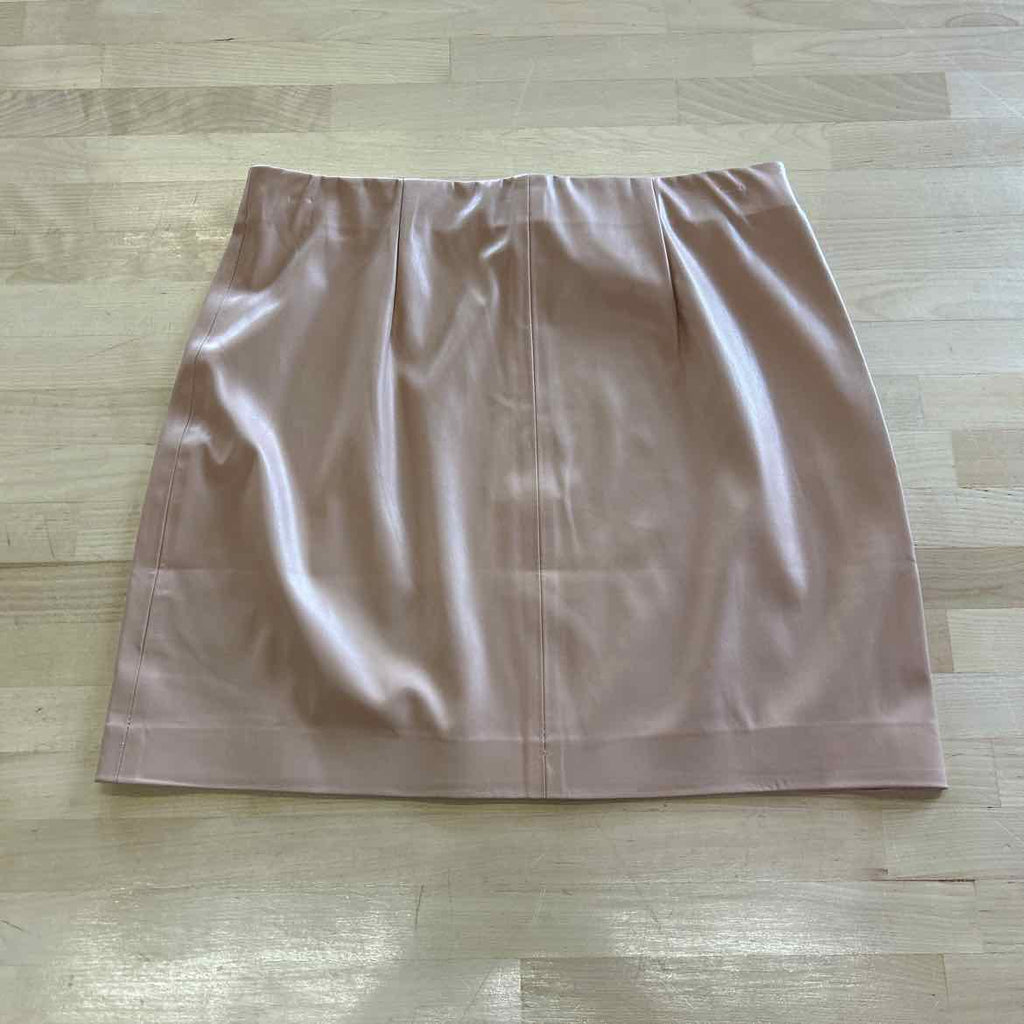 Shinestar Size M Nude Preloved Skirt