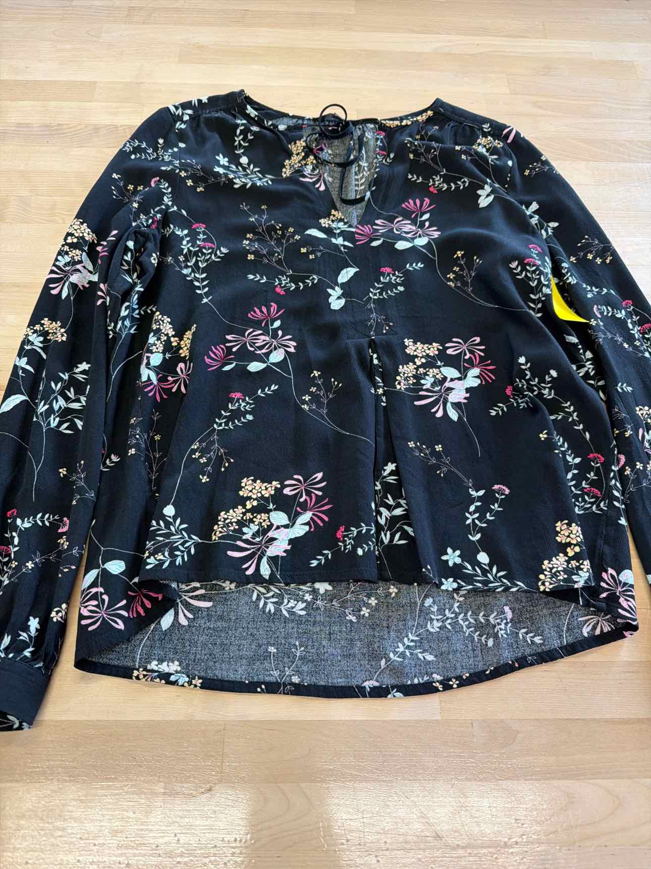 Lucky Brand Size XS Black Sweatshirt