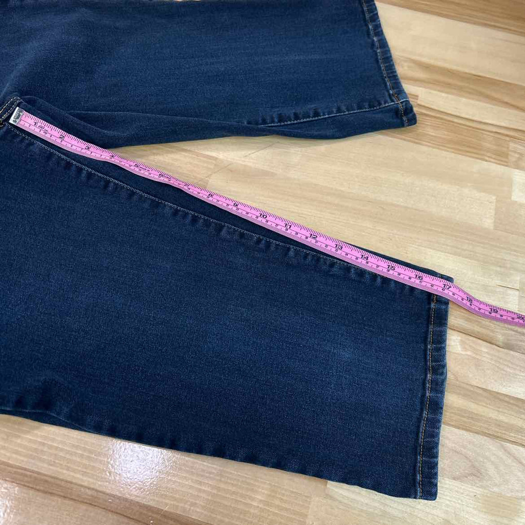 INC Size 8 Blue Denim Preloved Capris