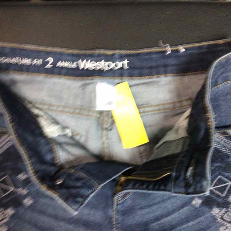 Westport Size 2 Blue Jeans