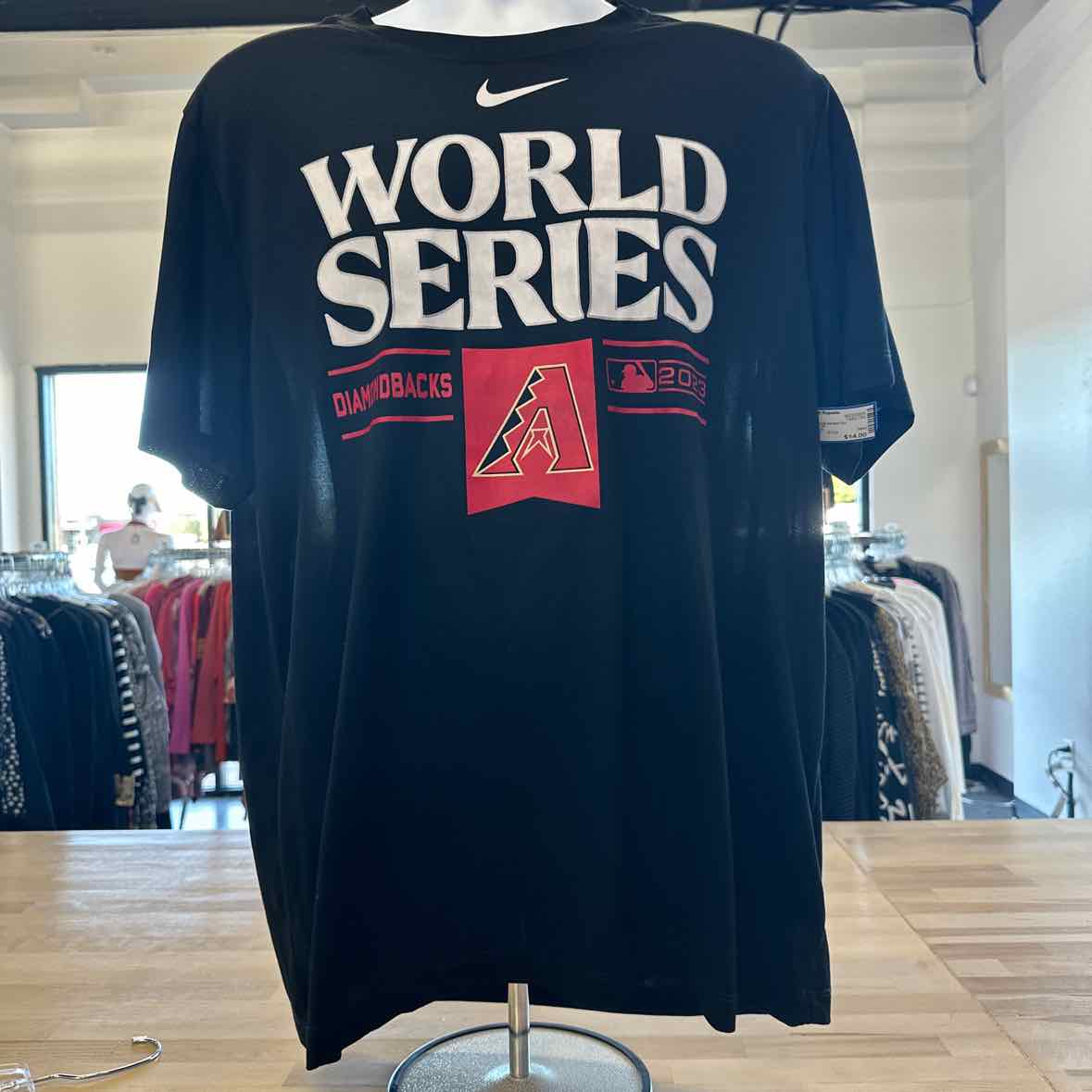 Nike Size XL Black T-shirt